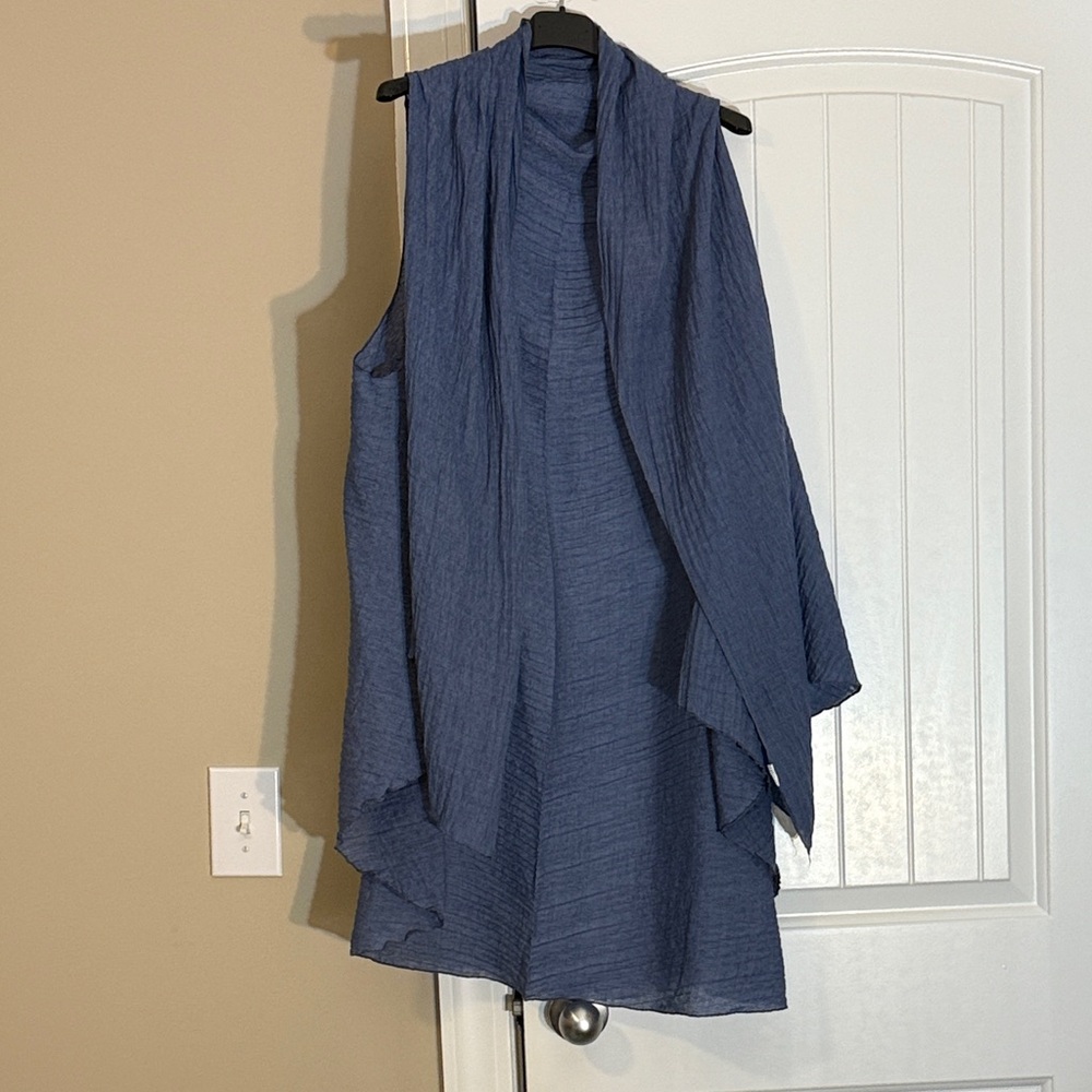 Elegant Blue Women's Scarf & Wrap
